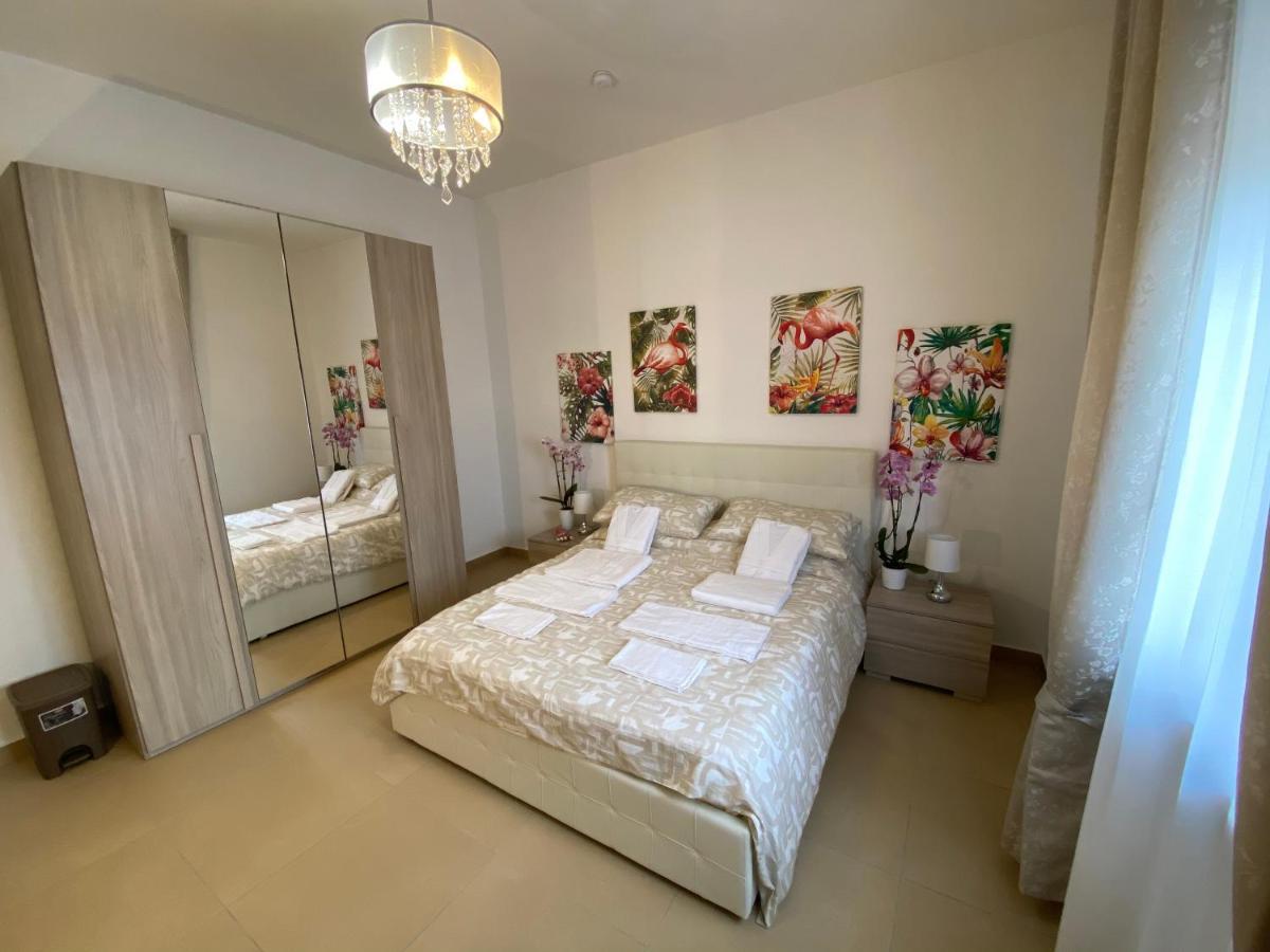 Caserta Royale Apartment Екстериор снимка